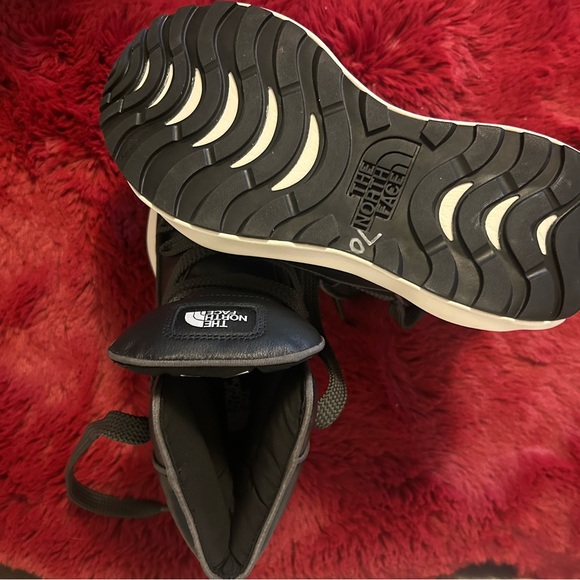 The North Face Black and Gray High-Top Sneakers - Picture 8 of 8